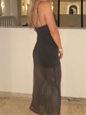 green emerald velvet dress Shop Bounce Relaxed Straight Hair main image 1